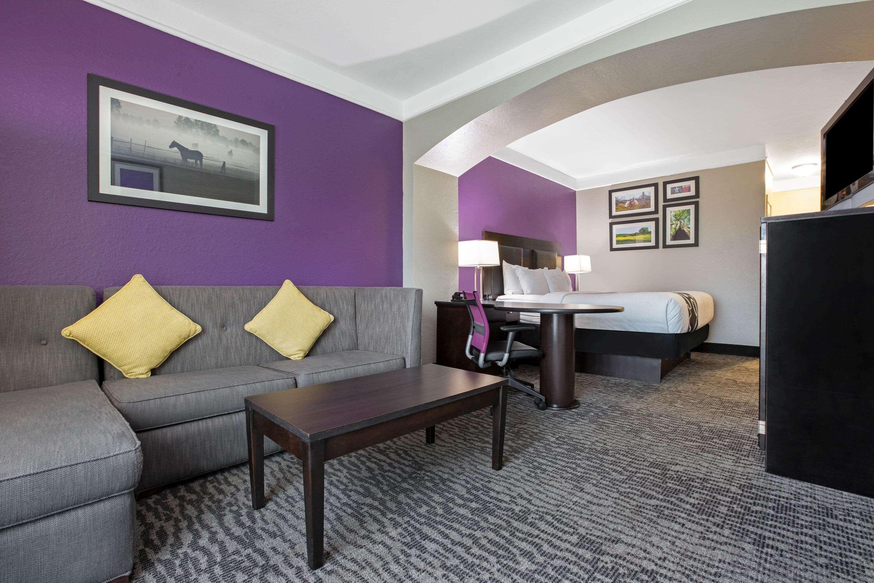 La Quinta By Wyndham Pearland Hotel Exterior photo