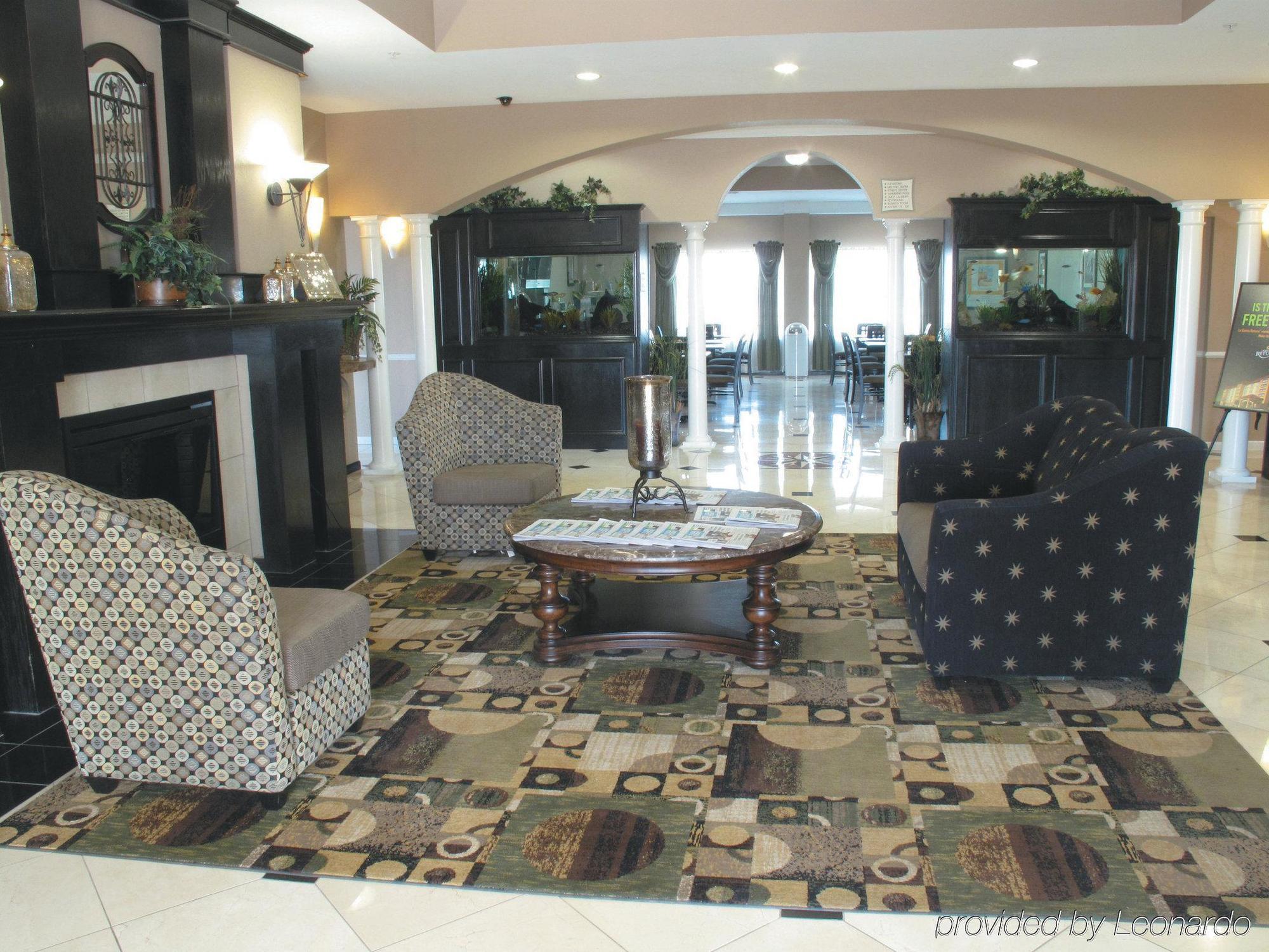 La Quinta By Wyndham Pearland Hotel Exterior photo